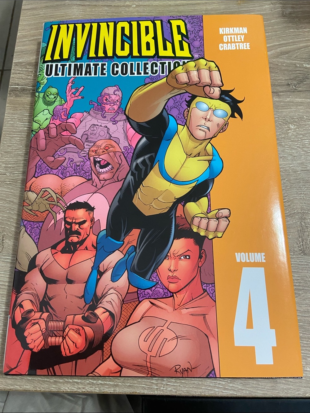 Invincible Ultimate Collection Vol 4 Image Comics Hardcover